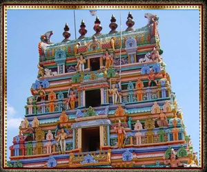 米纳克什圣达雷斯瓦拉寺